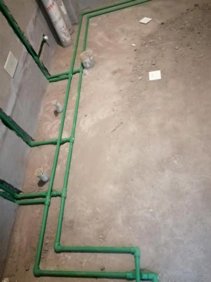 水暖电工。机器脉冲透地热钻眼木瓦工大白工一条龙真正老师傅砸墙