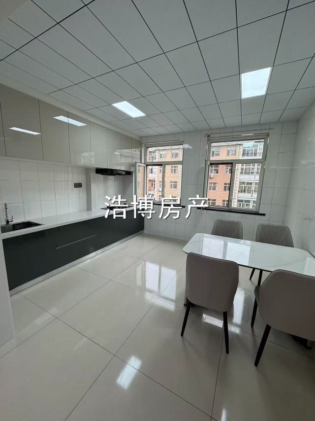 逸夫六小学区房黄金楼层