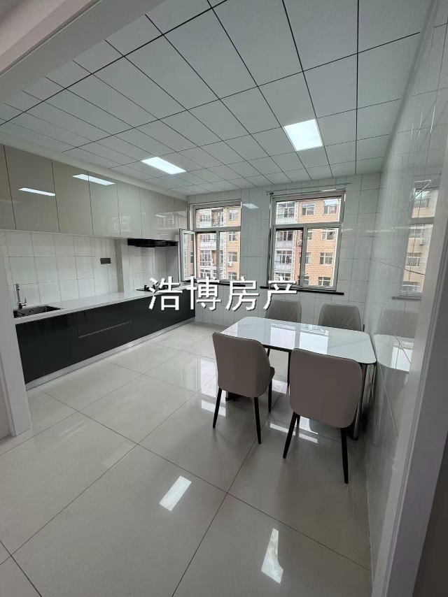 逸夫六小学区房黄金楼层