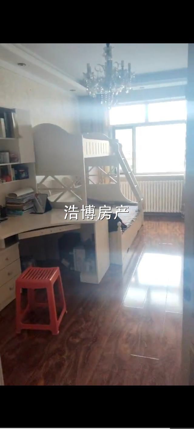 大润发楼上