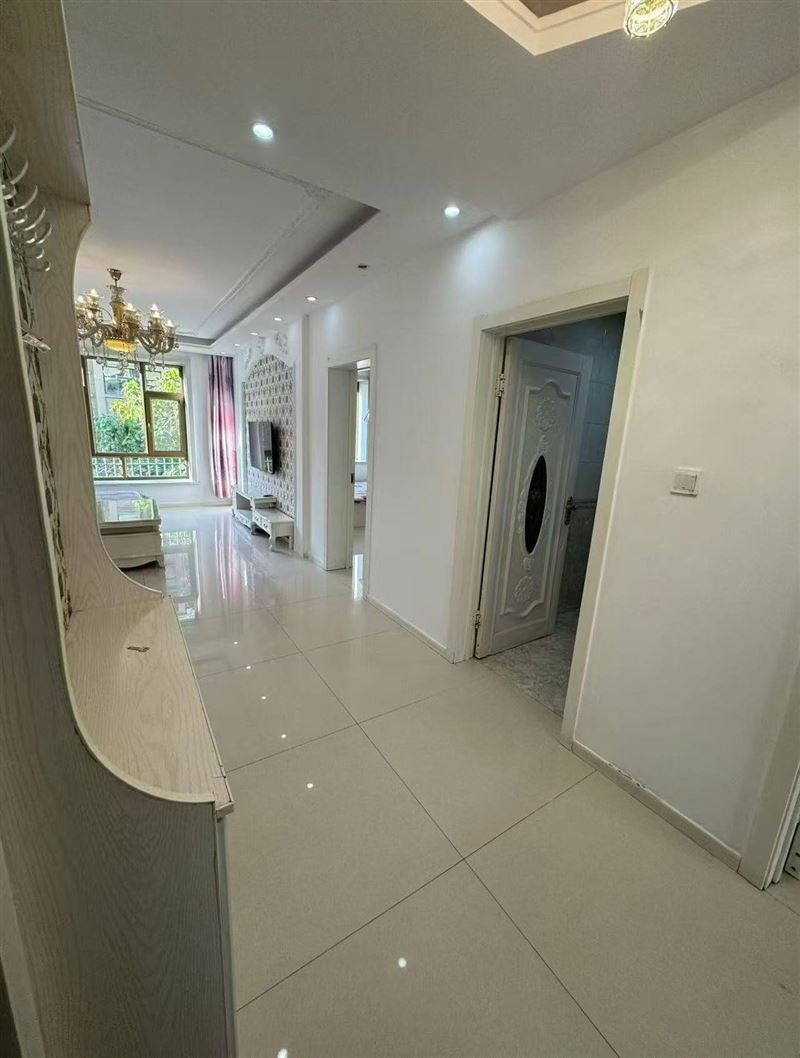 金水湾2楼88平两室一厅