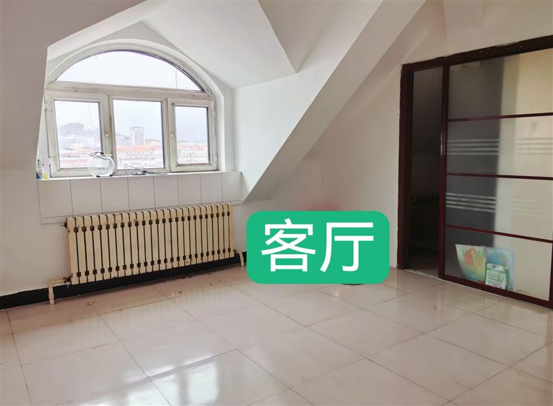 便宜卖景丰家园阁楼