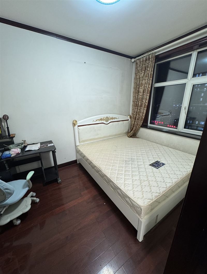 急卖同仁新居1号16楼