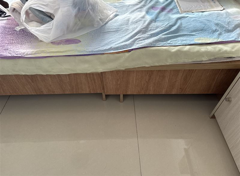 床