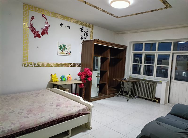 彩城院里新闻楼