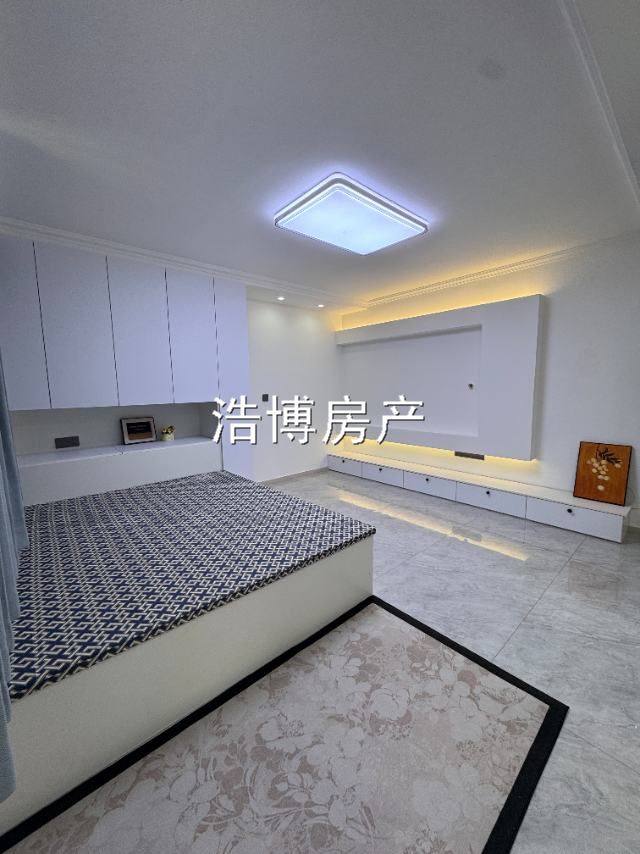 同仁小区2楼卖房