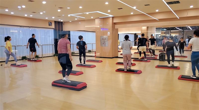 七台河纵享健身中心招聘