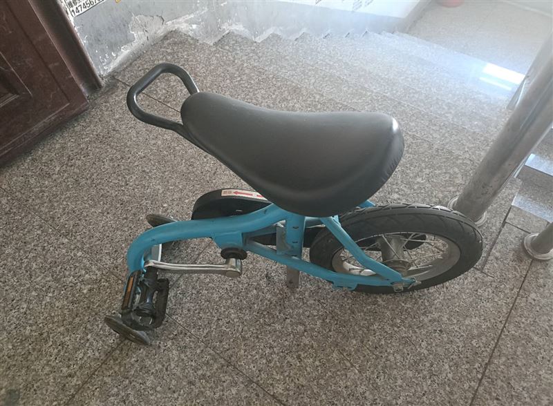 儿童玩具车