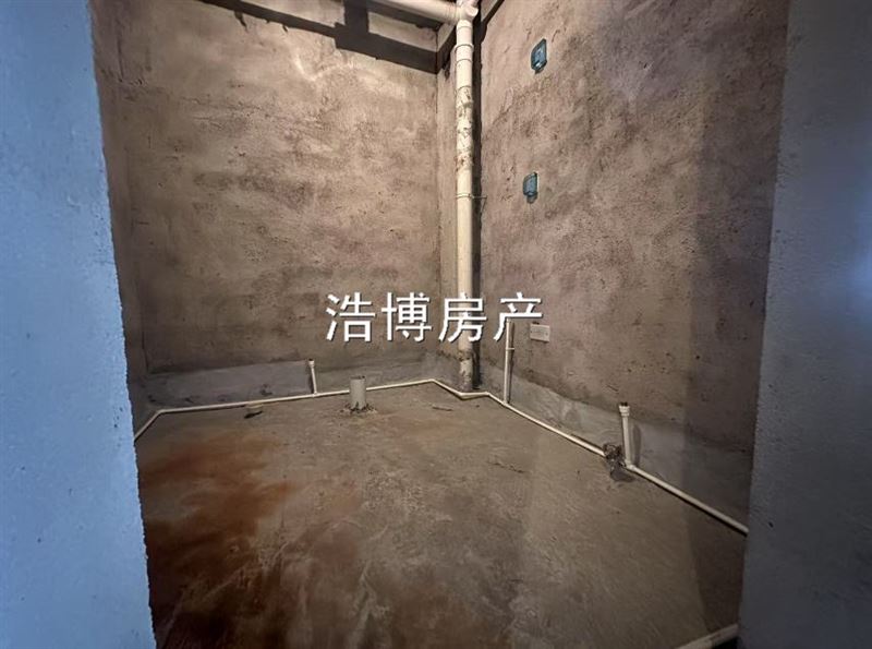 金桥家园毛坯