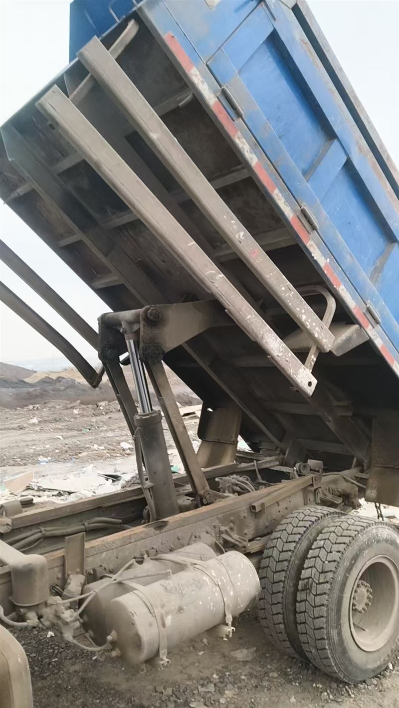 个人17年3月时代翻斗车货车