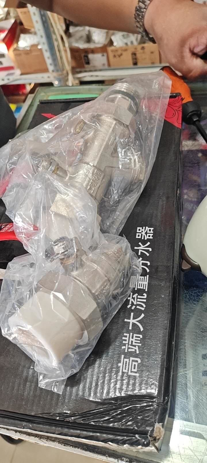 专业射蛋清洗地热，更换大流量分水器，套阀