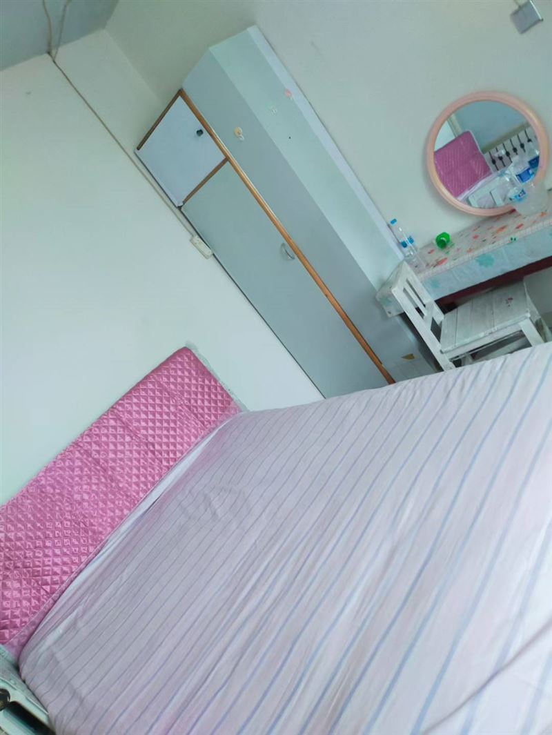 拎包入住，两室一厅，房子在工会对面