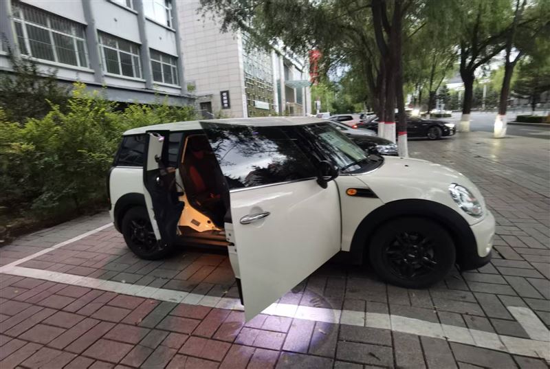 卖宝马MINI