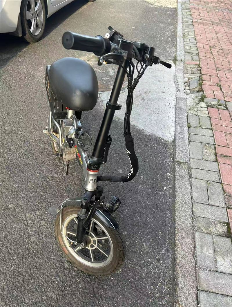 莱珞折叠电动车代驾专用