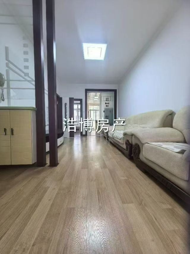 东方名苑