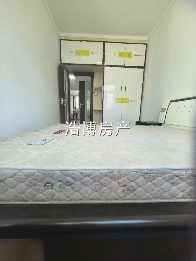 东方名苑