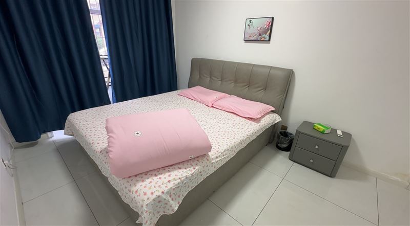 学府华庭出门就是大学1楼出租