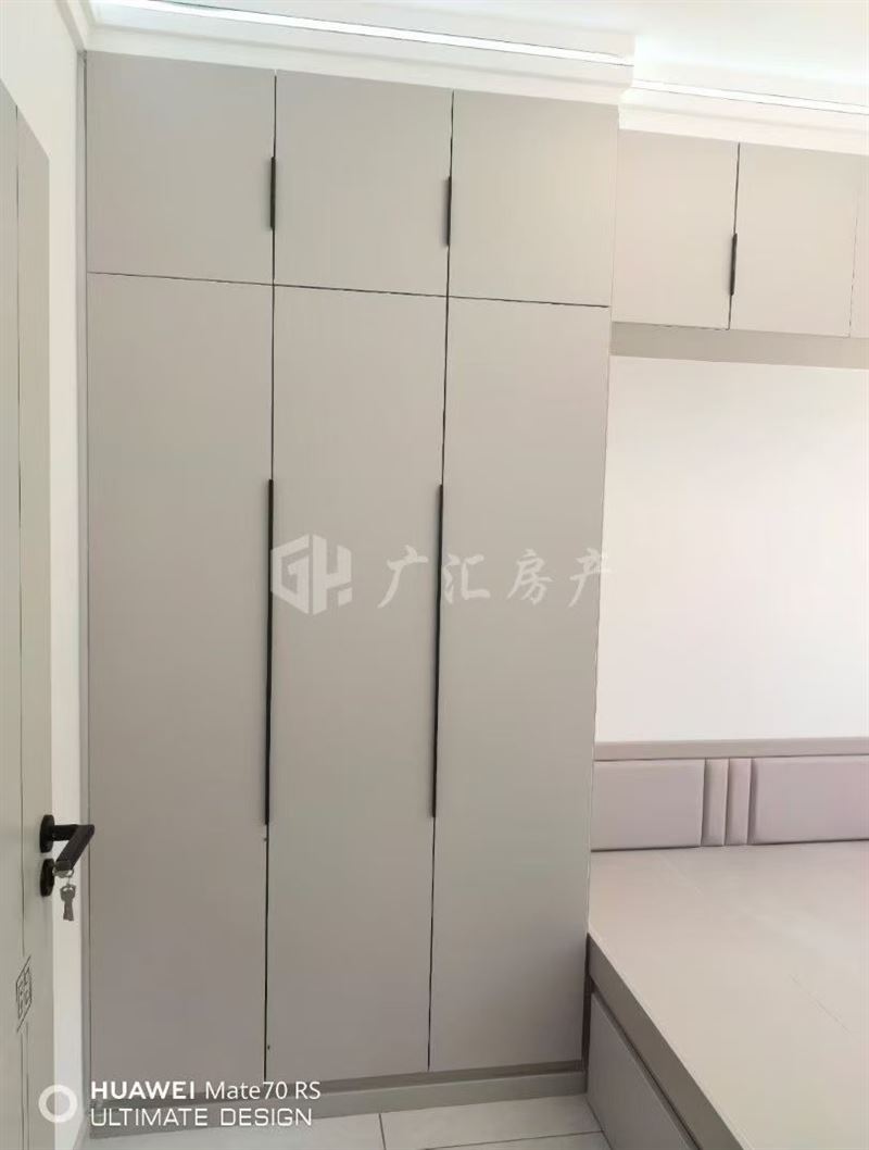 出售七星花园一楼中门