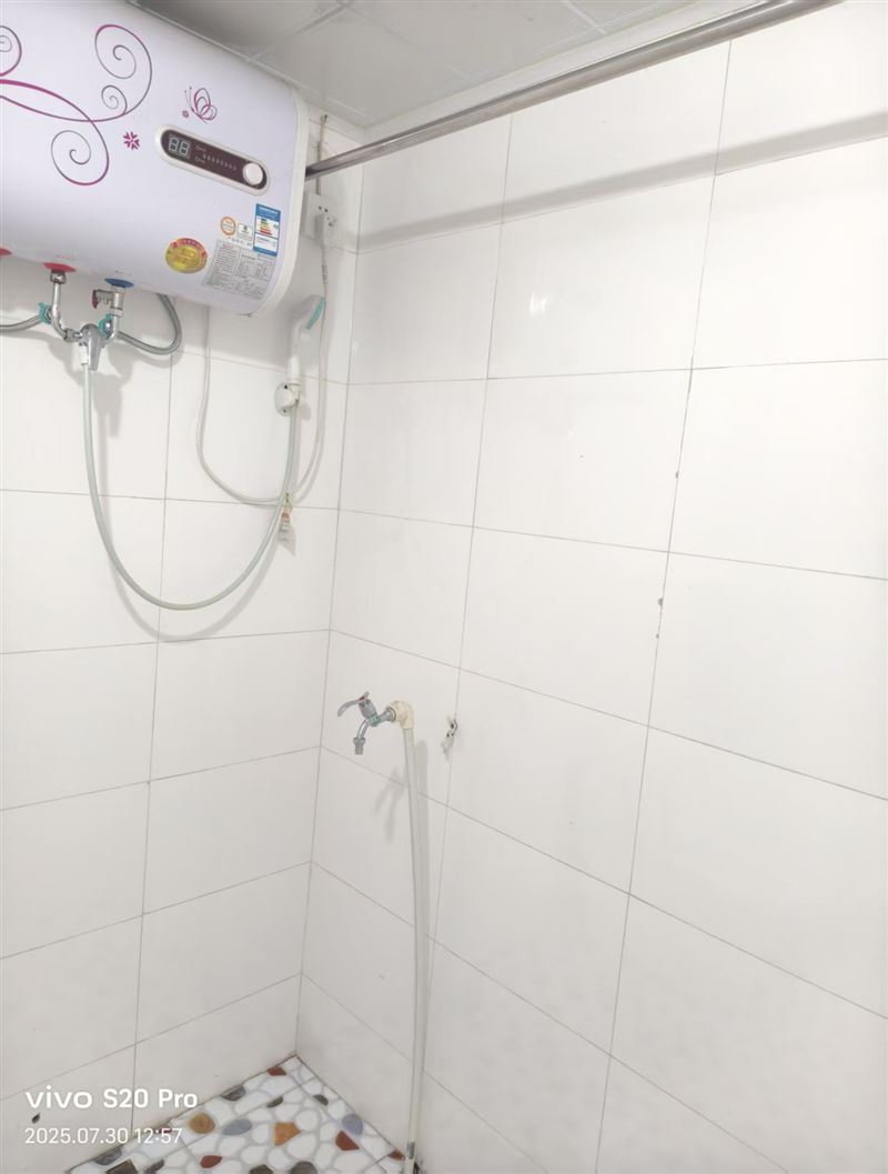 湖东小区3楼