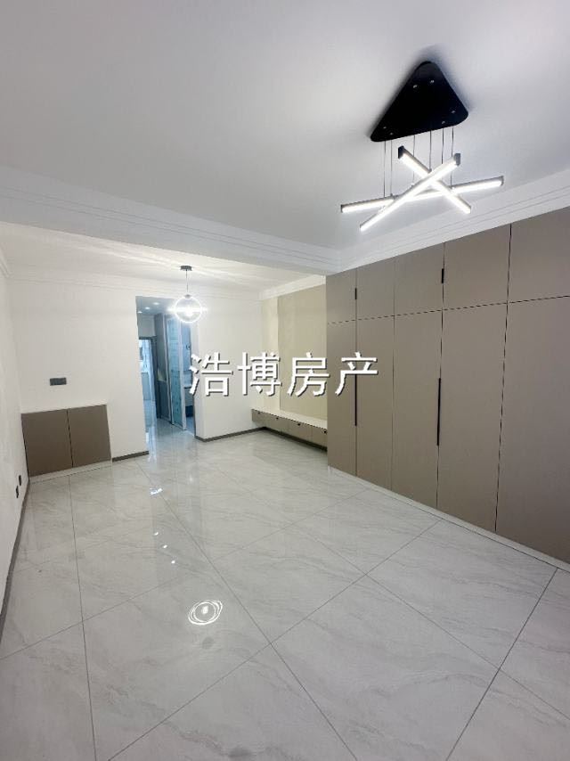 稀缺2楼精装