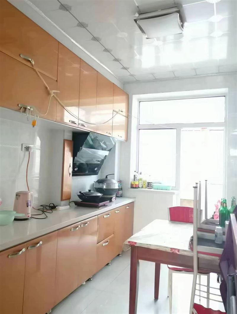 新东方2楼出卖