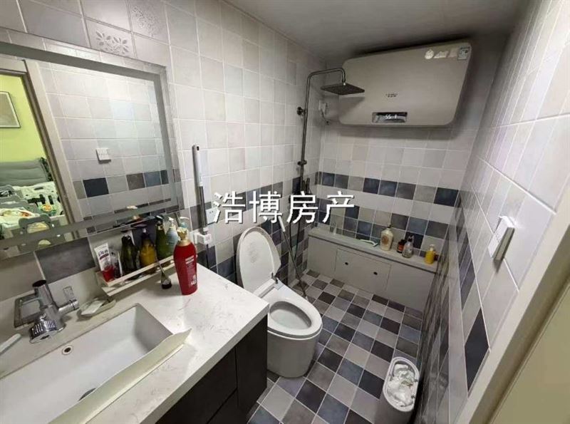 银达小区三楼