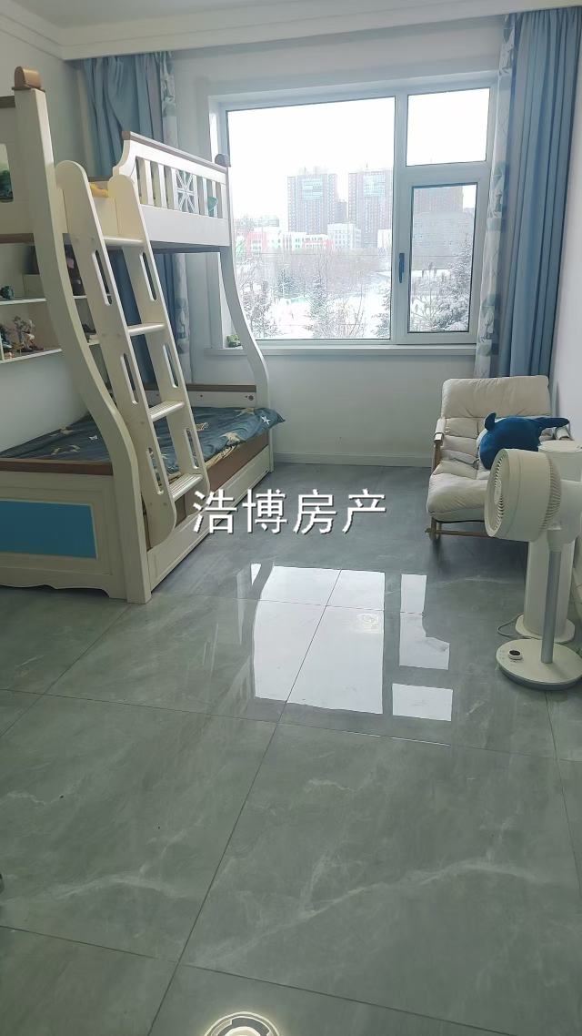 阳光丽景