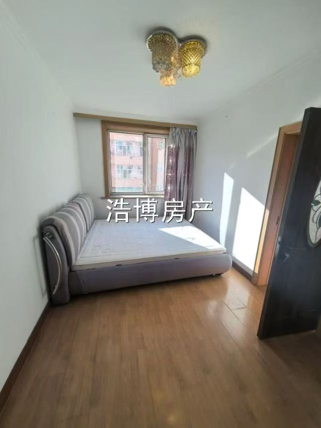 建行花园3楼119.8平