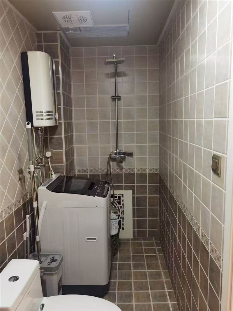 银泉三楼