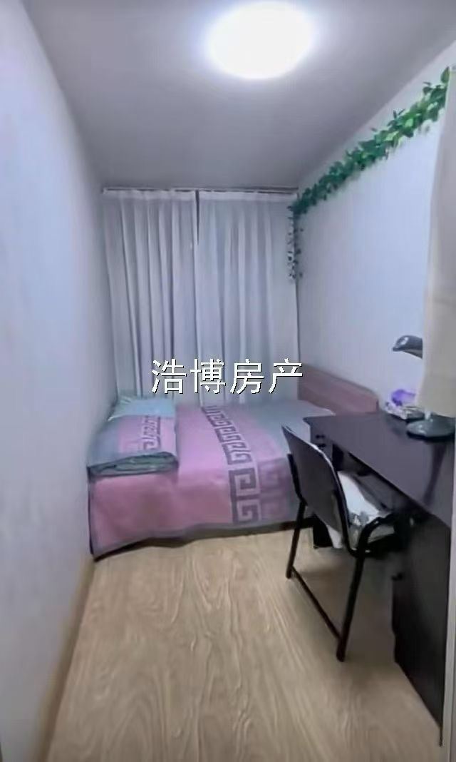 出租房屋大商附近