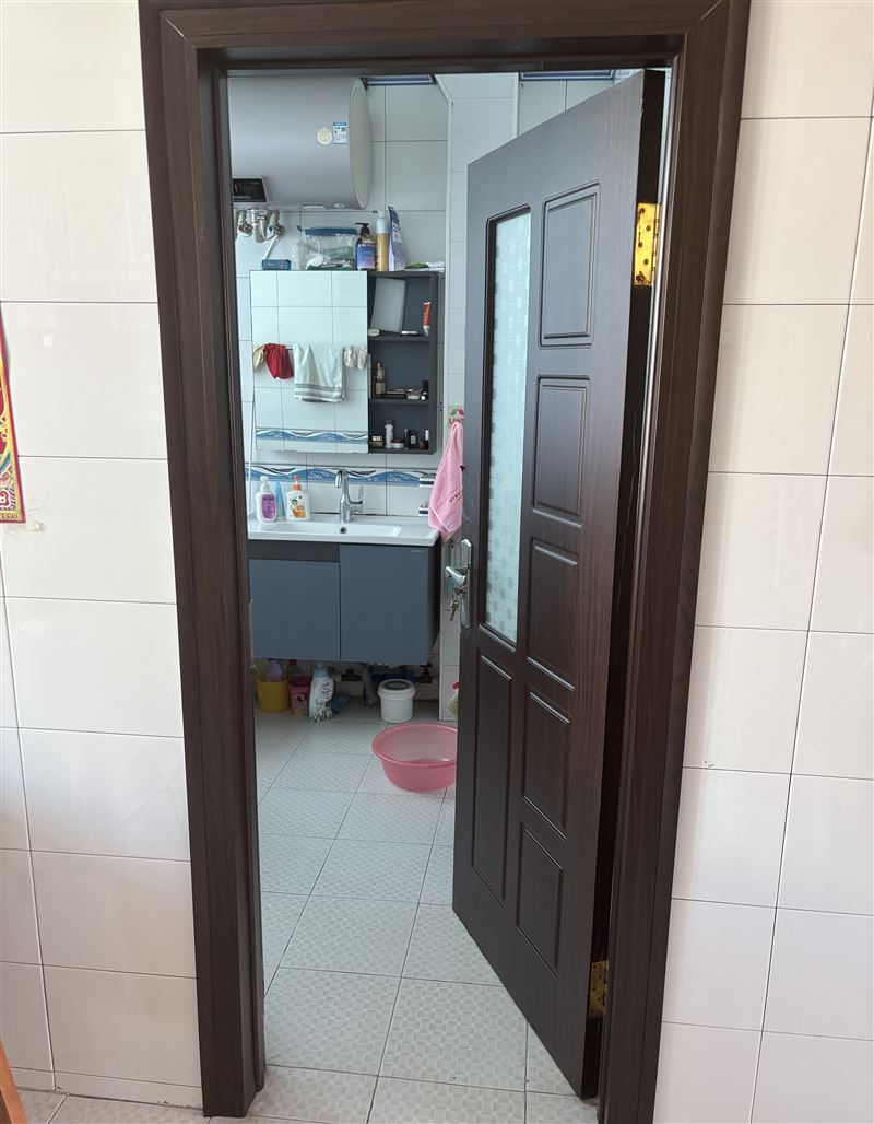 血站家属楼5楼