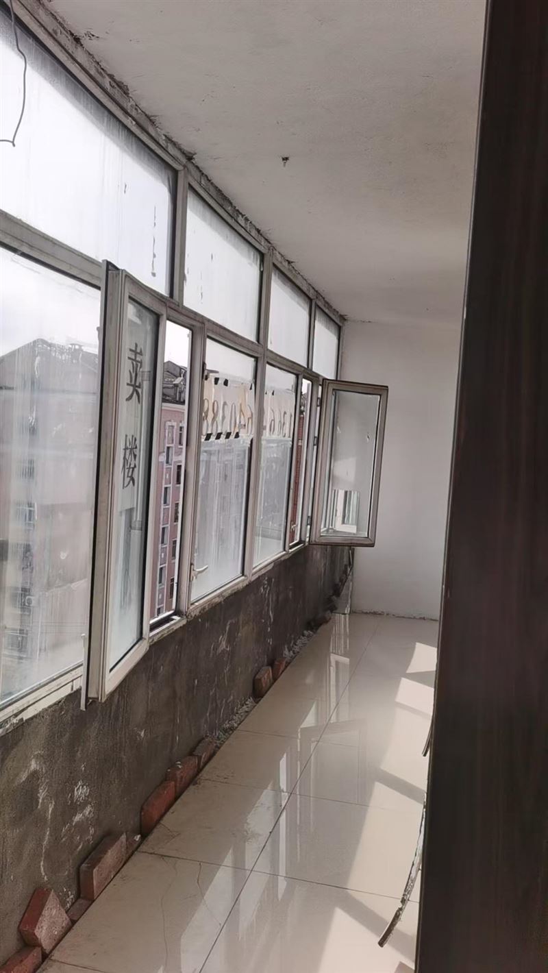 低价出租出房屋