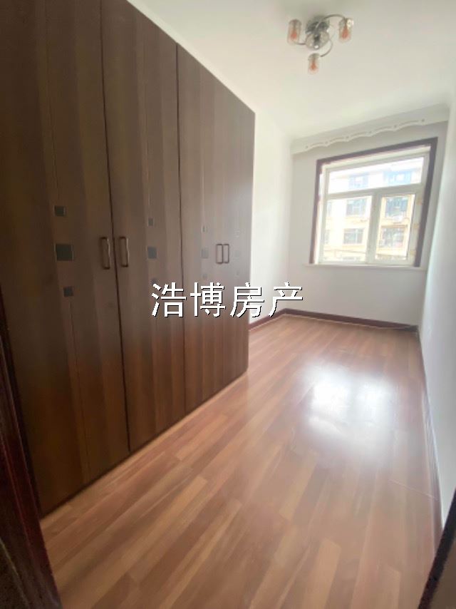 学府华庭
