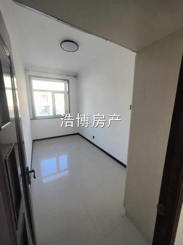 学府华庭