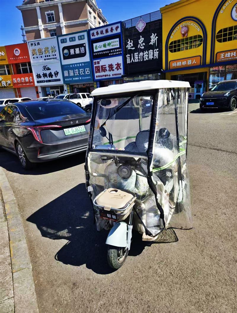 卖电动三轮车