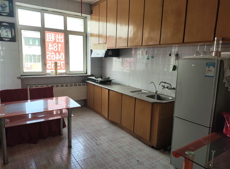 出租湖滨小区