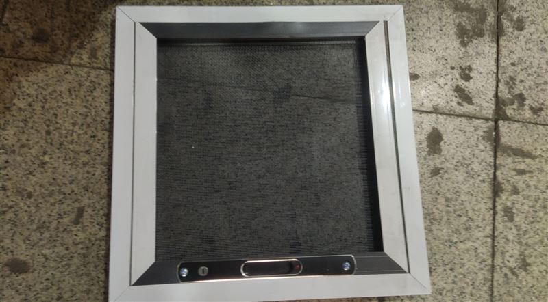 专业维修各种门窗  换玻璃 定做各种纱窗