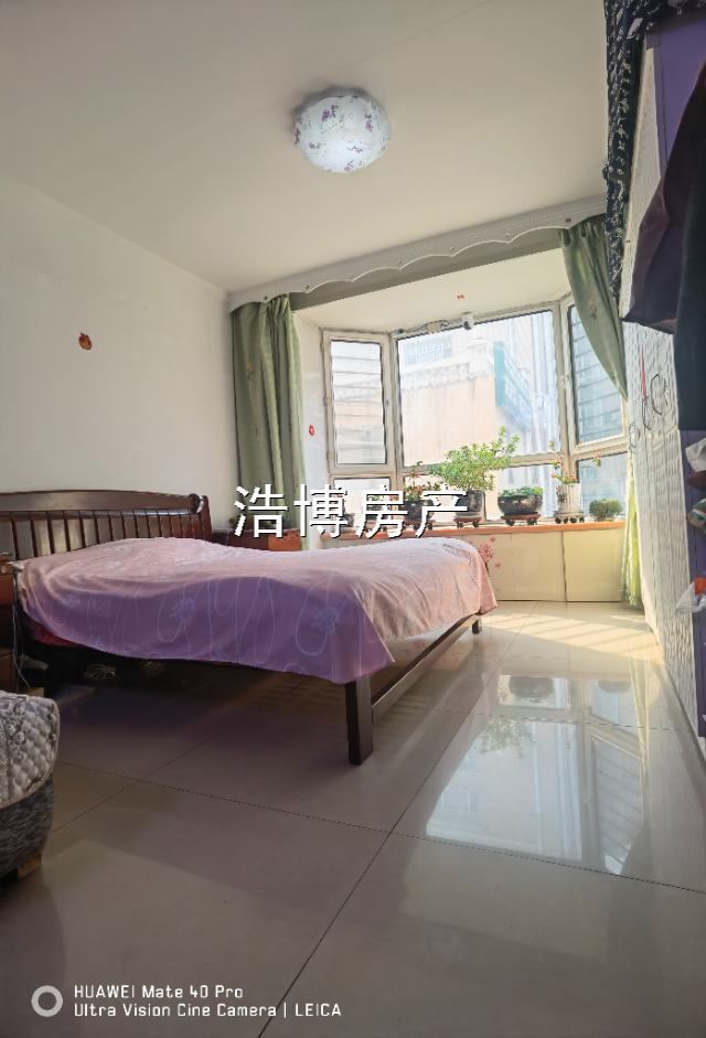 卖东方名苑