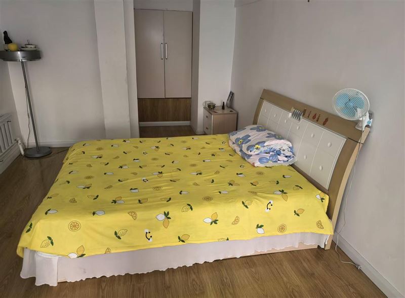 出租出卖白领公寓10楼