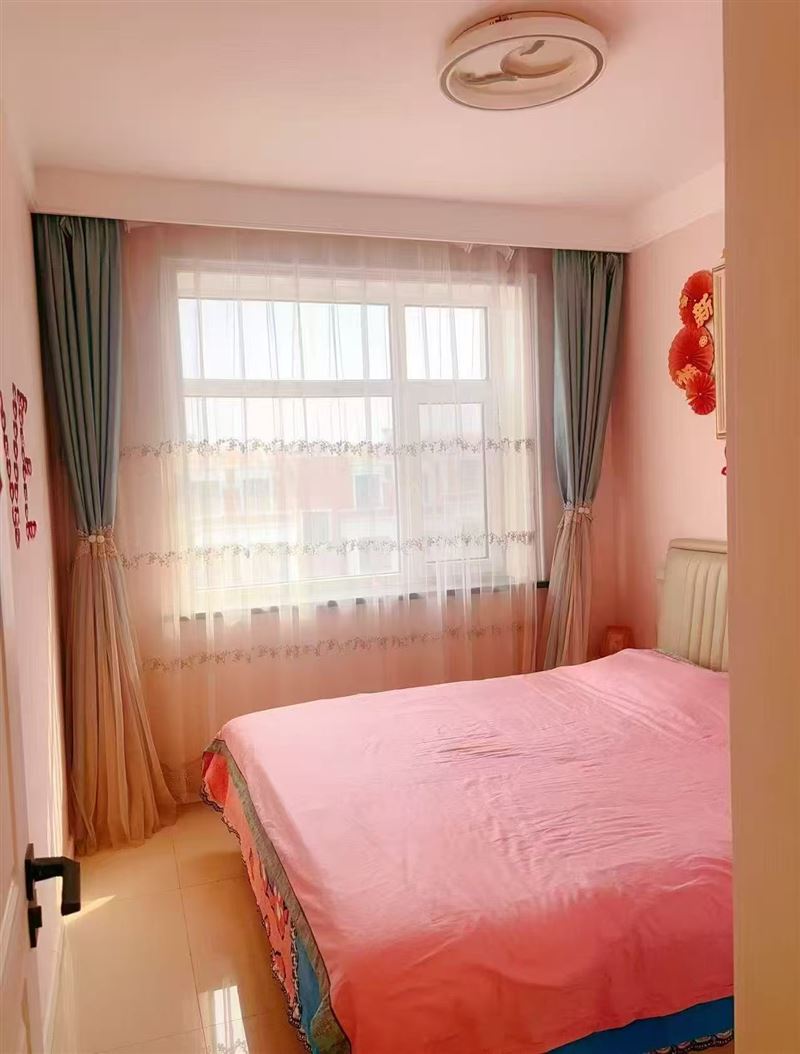 售银达小区6楼
