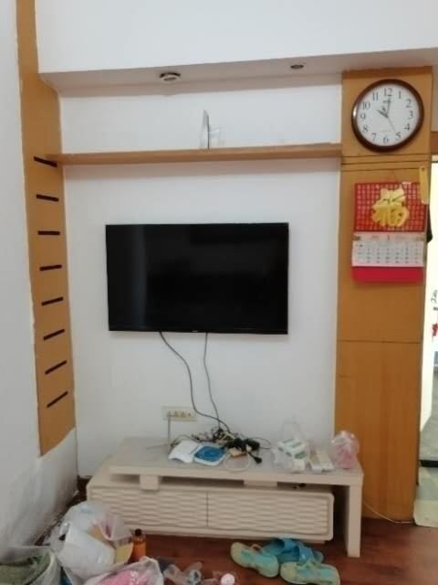 出租金星花园，山上步行街楼房出租