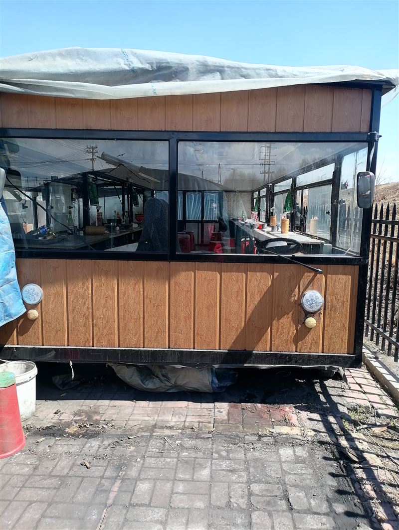 餐车8米5长