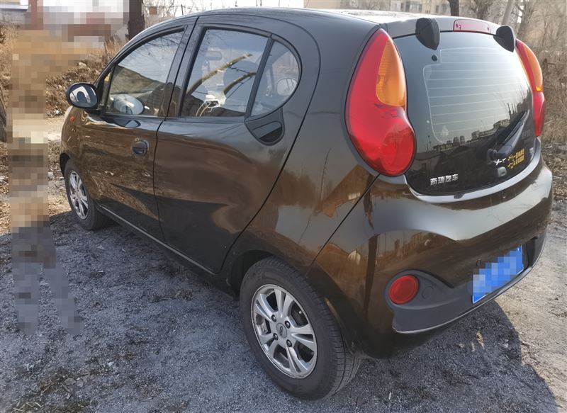 13手动挡奇瑞QQ