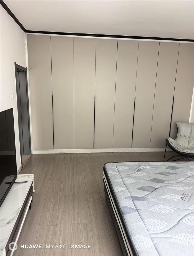 吉售学府名苑楼房