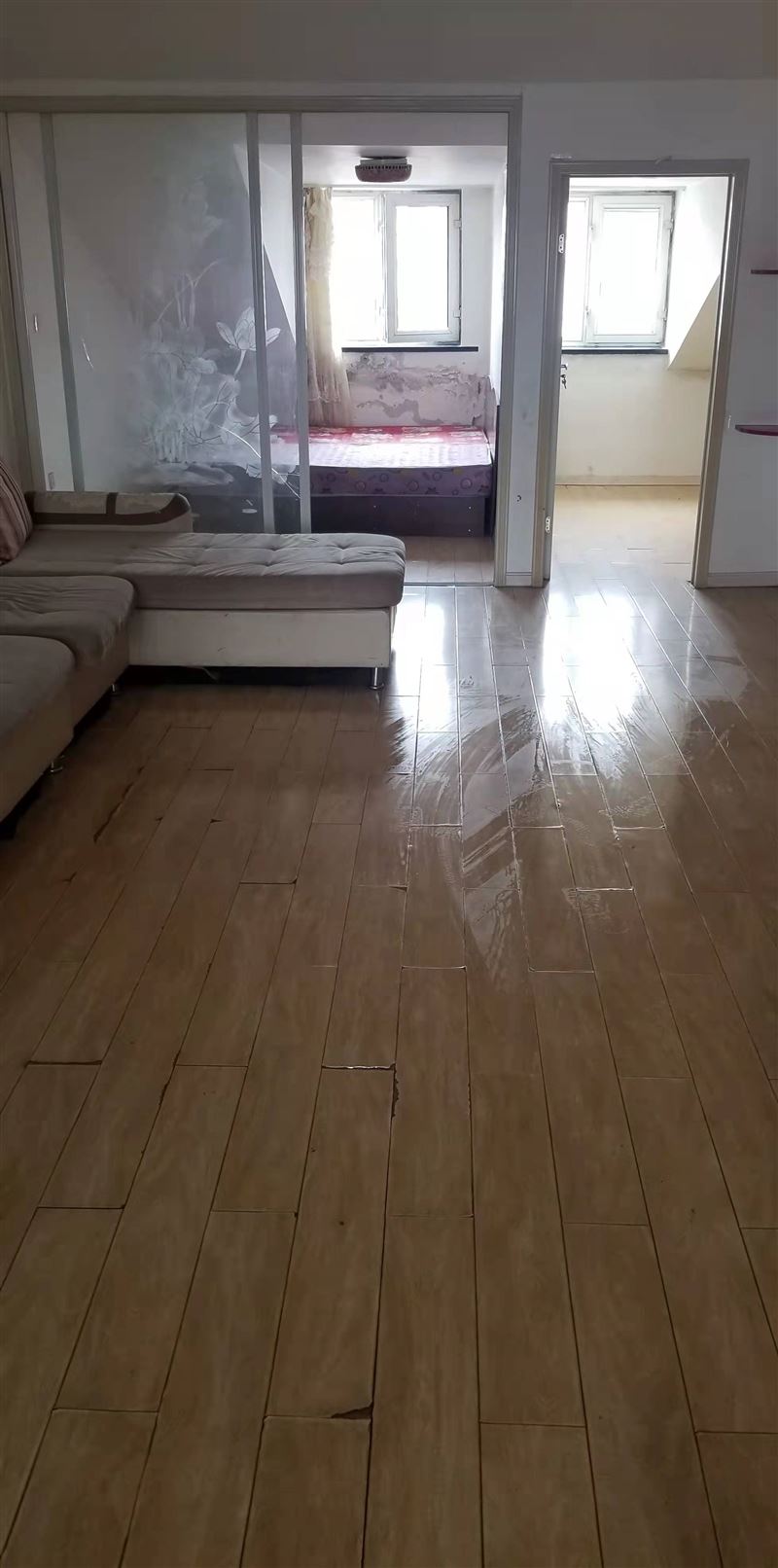 东方名苑阁楼出租