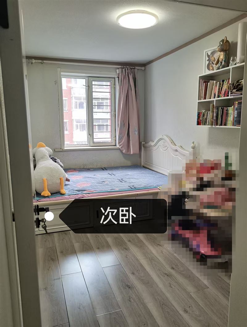 怡安小区5楼出售