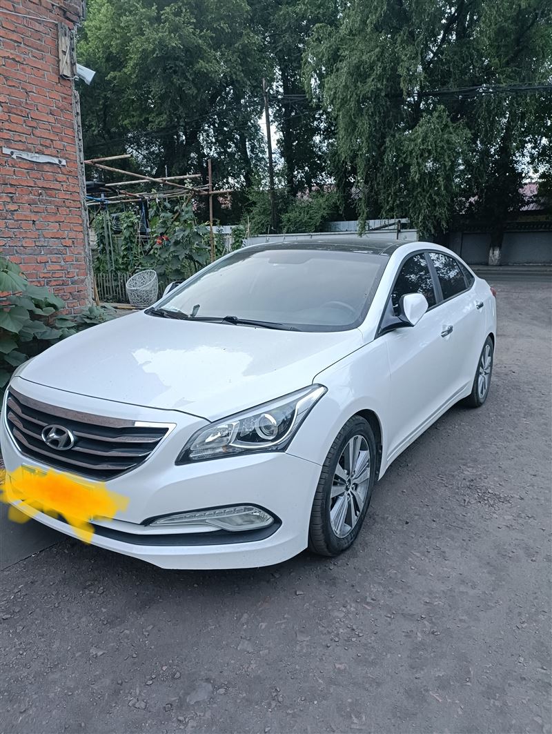 卖二手现代车。