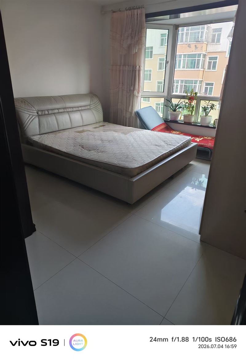 水库林苑小区楼房出租，