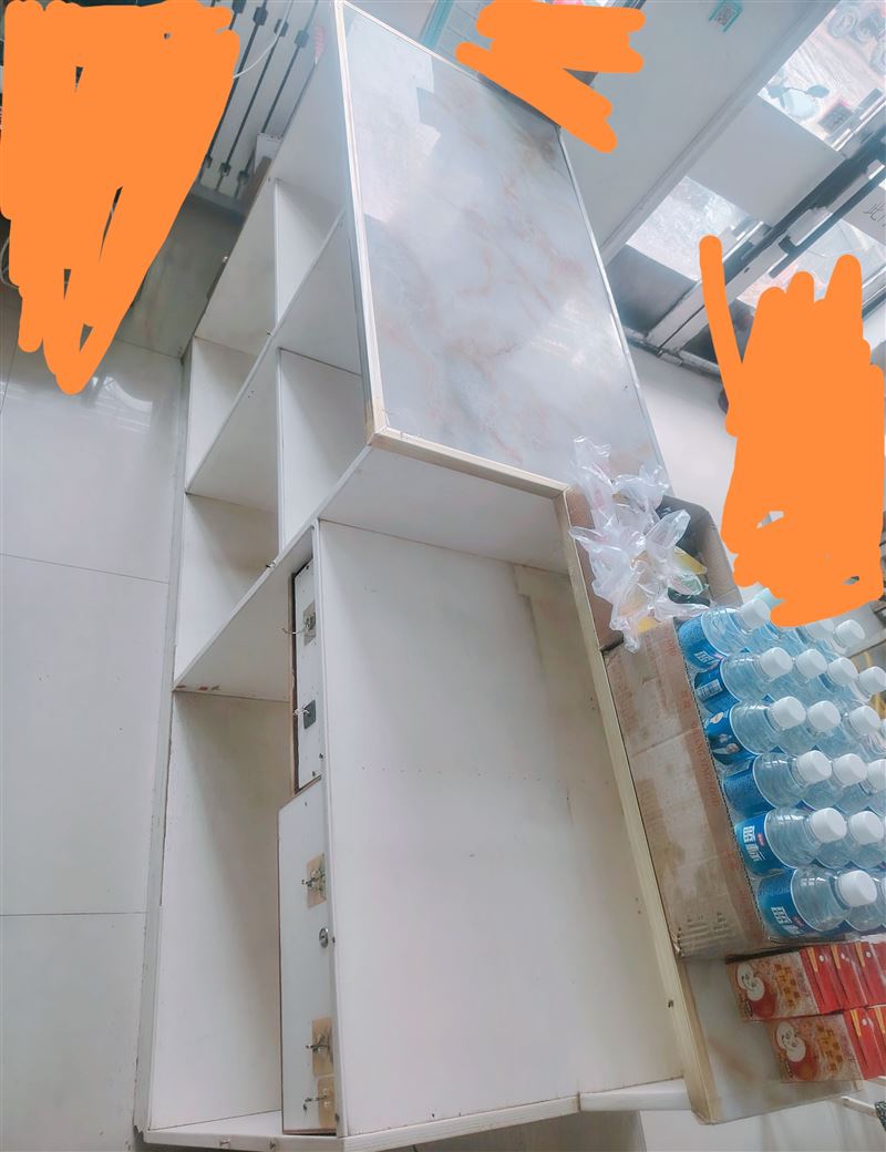 撤店，卖吧台360元