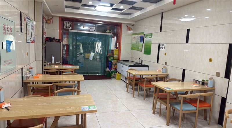 怡安小区焦虑烤鸡仔，勃利热面